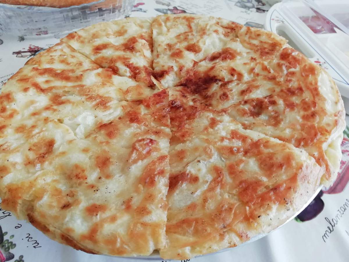 Kıymalı Kuru Yufka Böreği