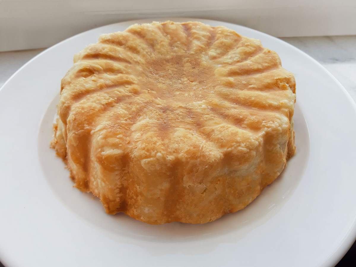 Milfoyden Kek Börek
