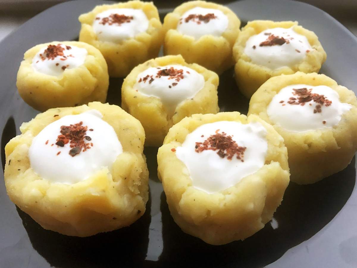Yoğurtlu Patates Çanakları